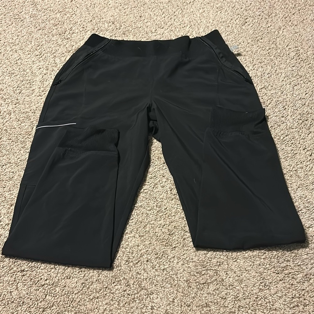 Black Cherokee infinity joggers in Size Medium